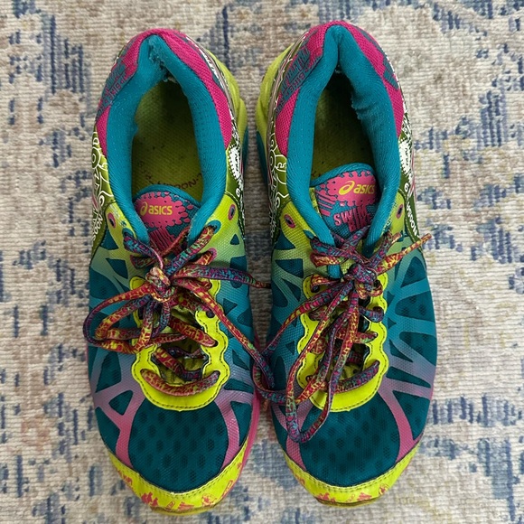 Asics Gel Noosa Tri 9 Women’s Running Shoe T458N Rainbow Sneakers - Picture 1 of 6